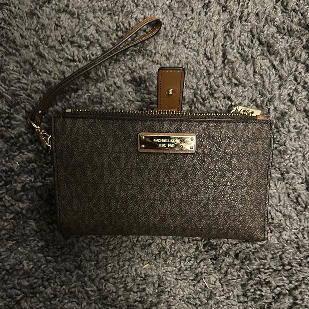 Michael Kors Brown Wristlet
